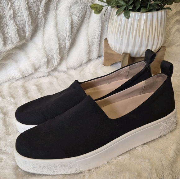 Taryn Rose Shoes - Taryn Rose Owen Sneakers Black Stretch Slip On Flat Comfort Shoes Casual Sz 6.5